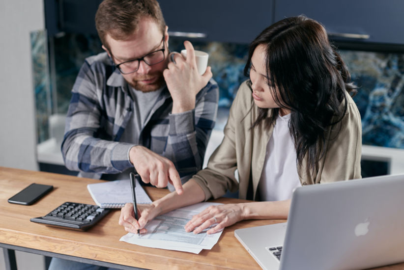 Renforcement des règles relatives au recouvrement des dettes de consommateurs par les entreprises